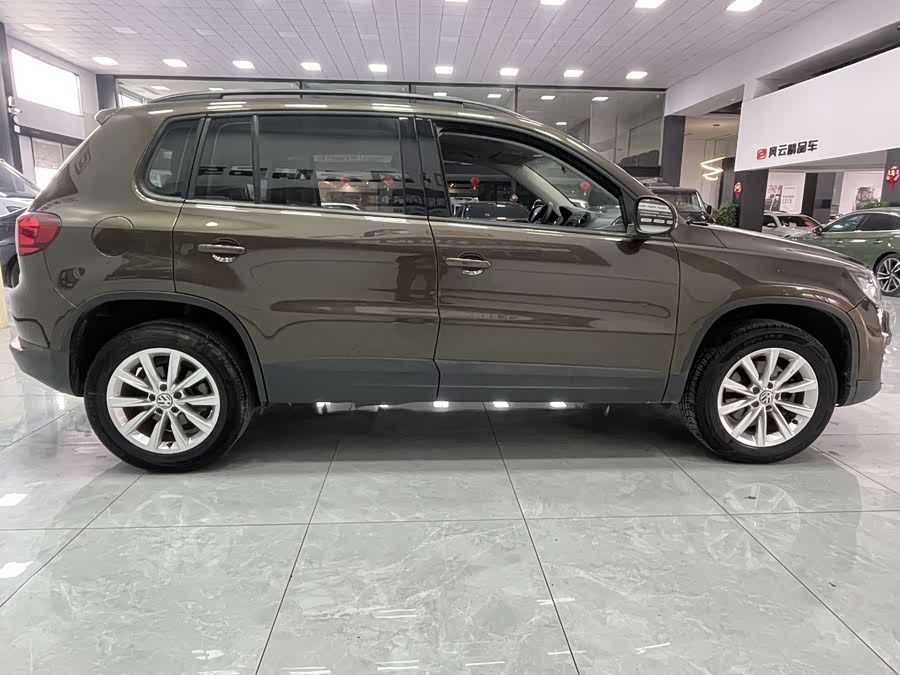 Volkswagen Tiguan 2017 car image #6