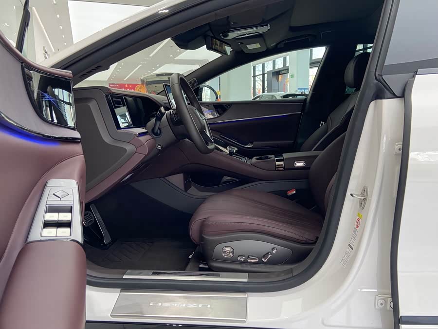 Denza Z9GT 2024 immagine di auto #6