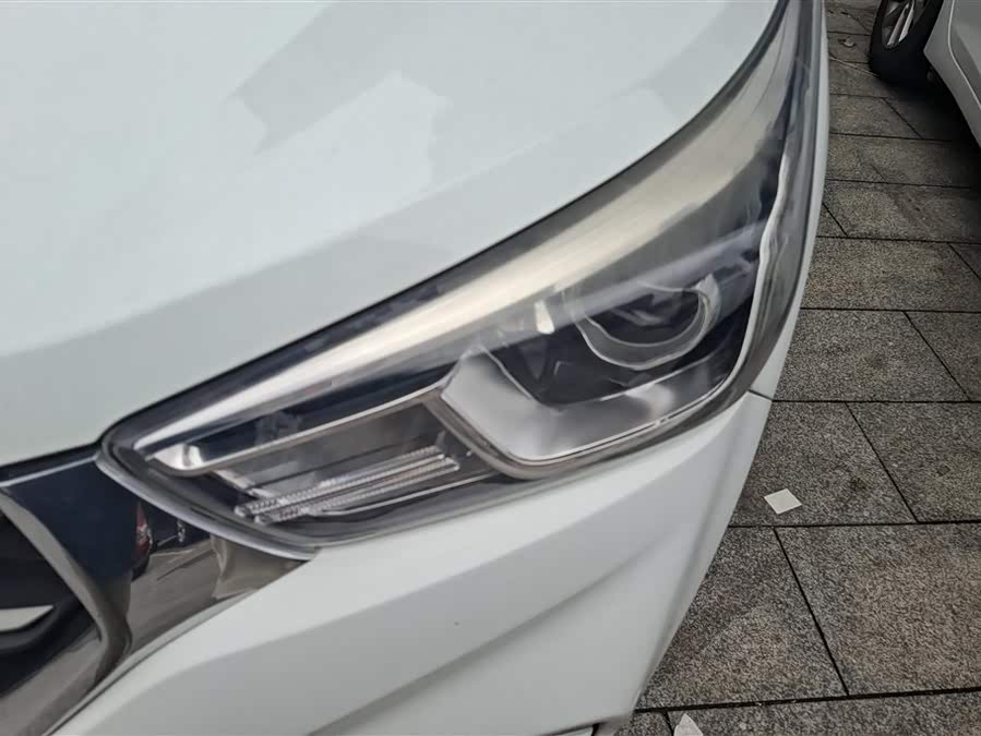 Hyundai ix25 2018 car image #6