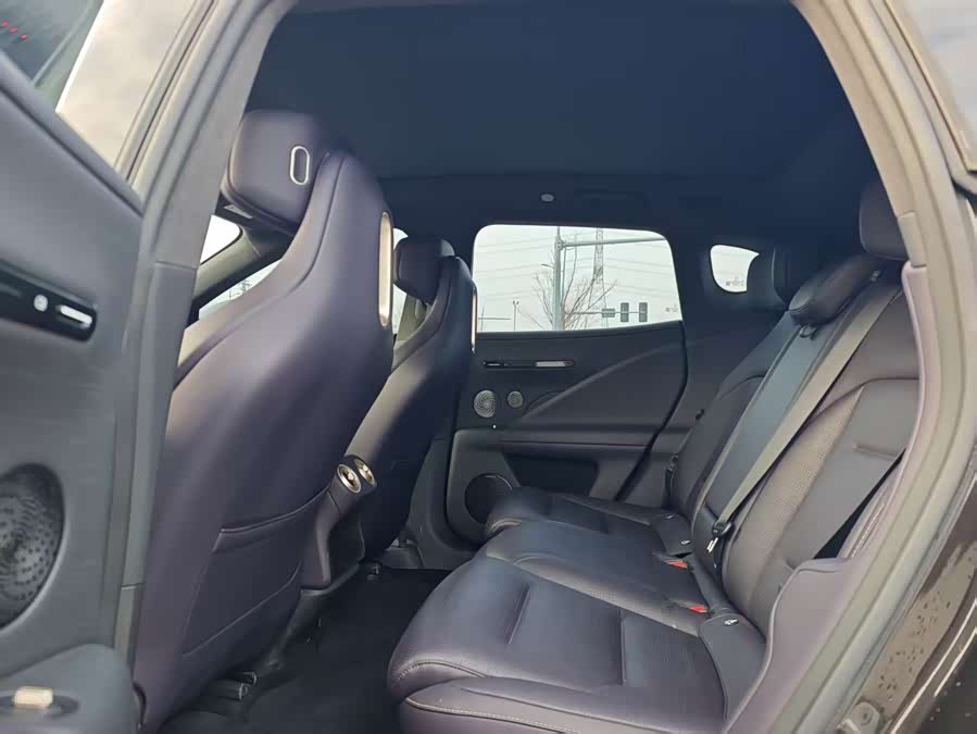 Avatr 07 2025 imagem de carro #6