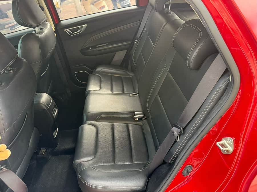 GEELY Vision X3 2017 image de voiture #6