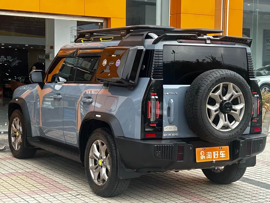 Jetour Traveller 2023 car image #6