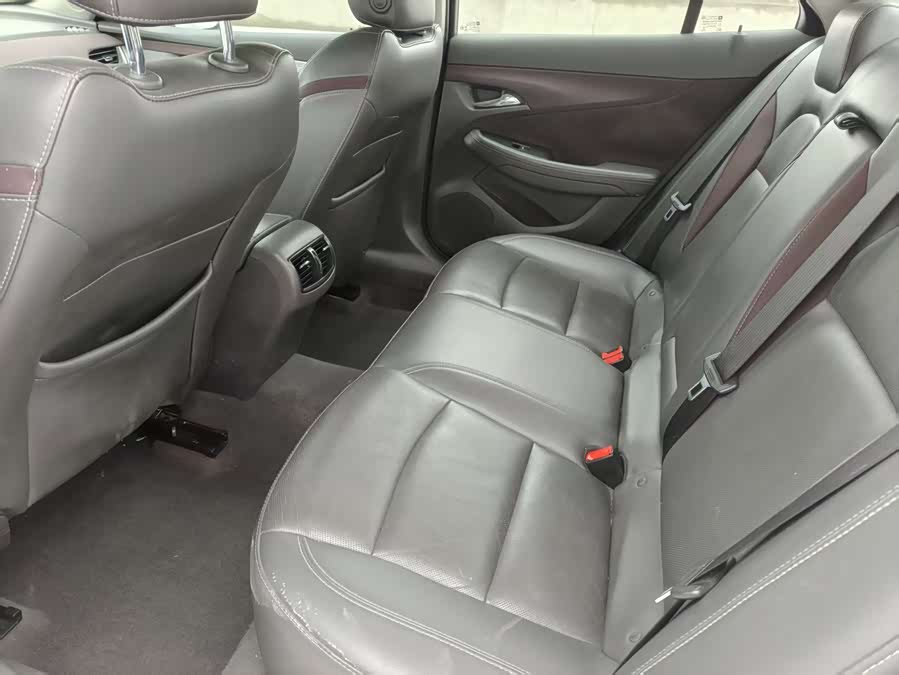 Chevrolet Malibu 2018 car image #6