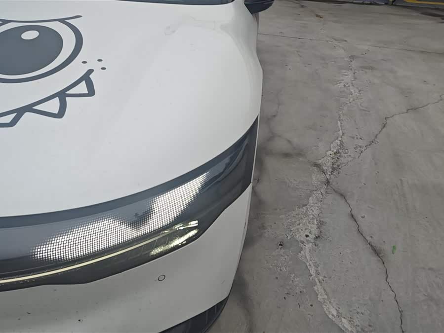 极氪 极氪007 2023 汽车图片 #6