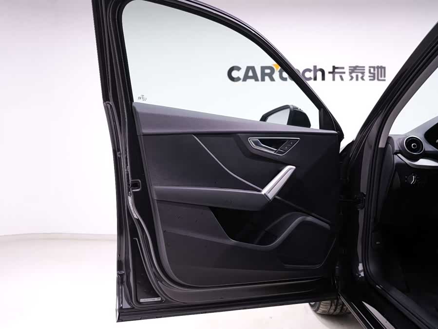 Audi Q2L 2020 imagem de carro #6