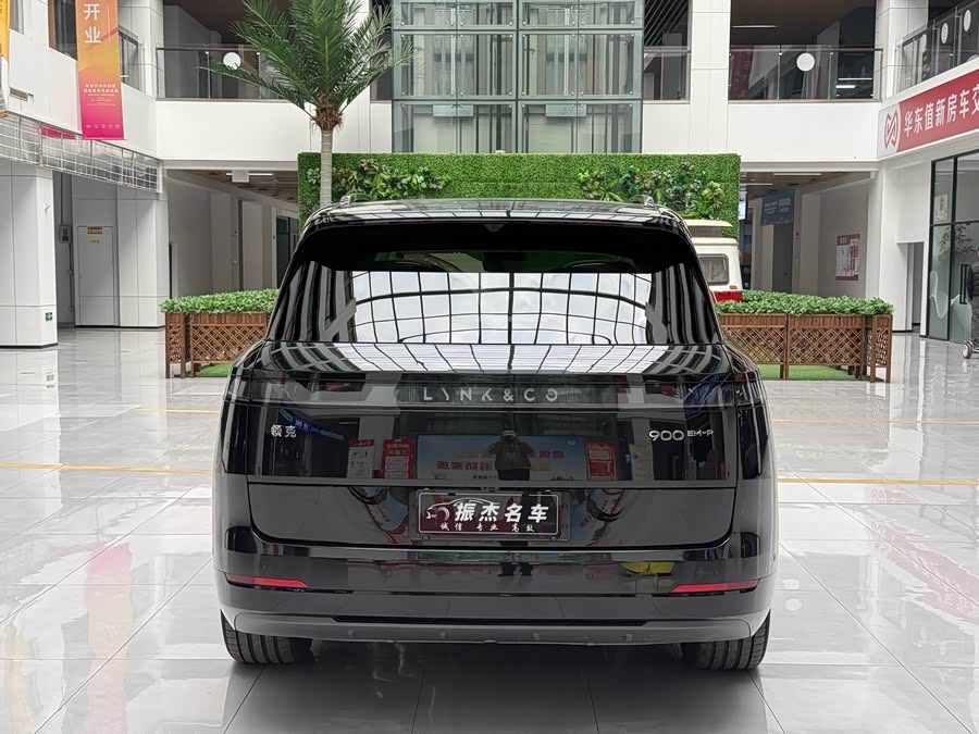 Lynk & Co 900 2025 #6 Lynk & Co 900 2025 car image #6