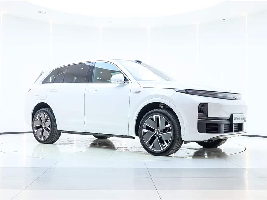 Li L7 2025 صورة سيارة #6