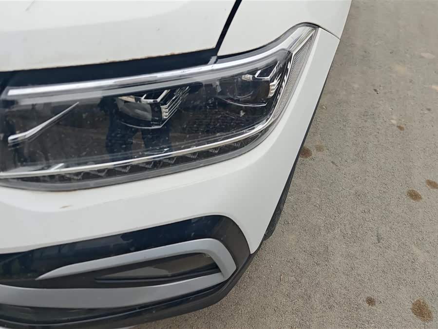 Volkswagen T-Cross 2021 car image #6