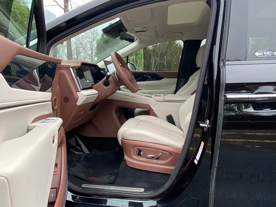 BYD Xia 2025 imagen de coche #6