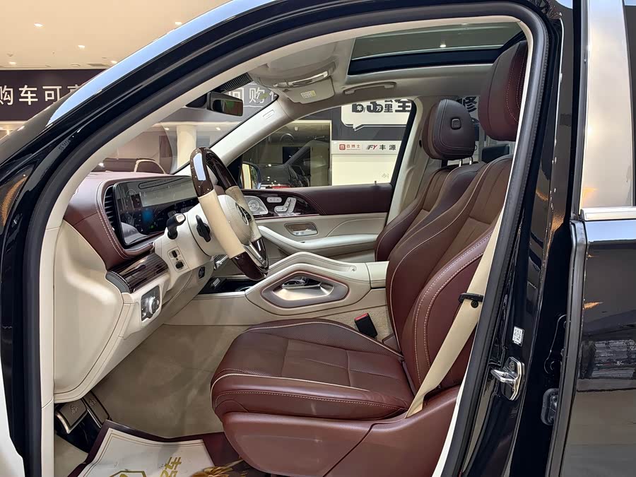 Mercedes-Benz Maybach GLS 2022 car image #6