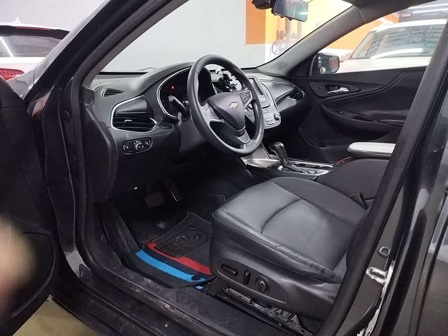 Chevrolet Malibu XL 2016 immagine di auto #6