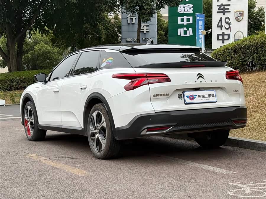 Citroen C5 X 2022 car image #6