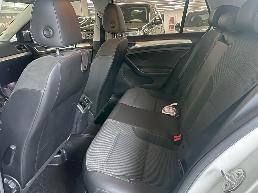 Volkswagen Golf 2018 #6 Volkswagen Golf 2018 car image #6