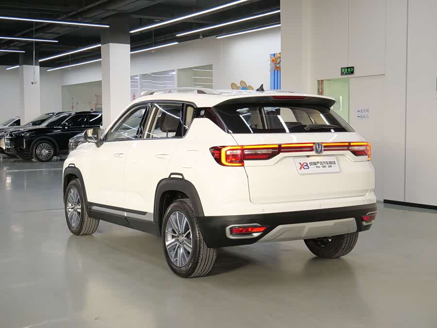 Changan CS35 Plus 2019 изображение автомобиля #6