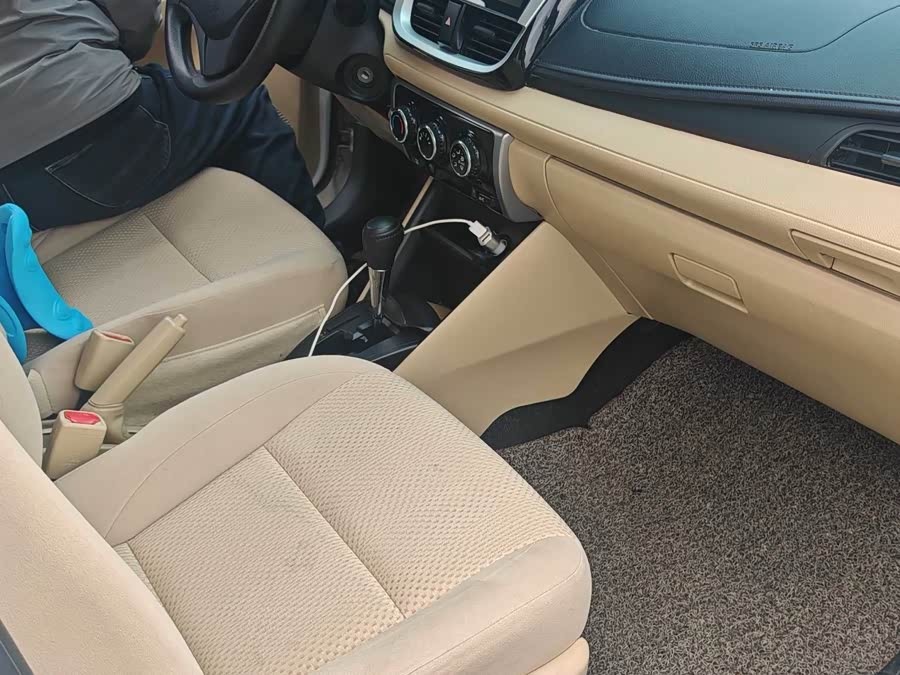 Vios 2018 car image #6