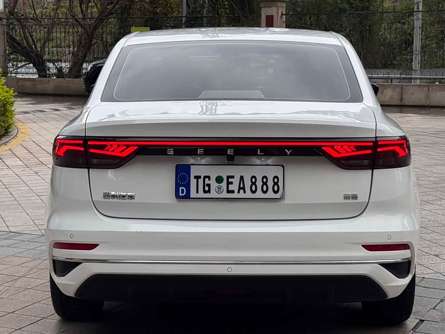 GEELY Emgrand 2024 #6 GEELY Emgrand 2024 car image #6