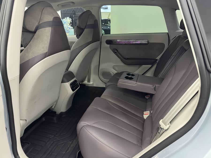 零跑汽车 零跑C11 2022 汽车图片 #6