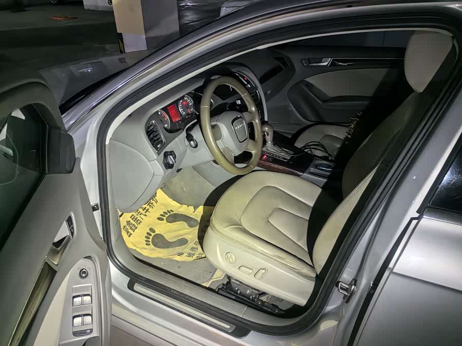 奥迪 奥迪A4L 2010 汽车图片 #6