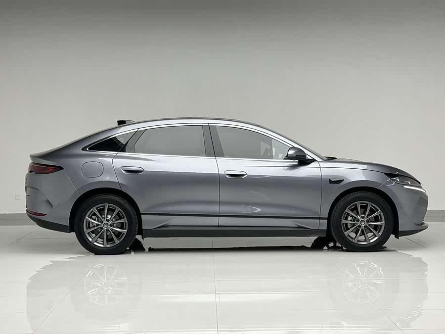 BYD Qin L 2025 car image #6