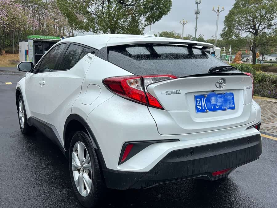 Toyota Izoa 2021 car image #6