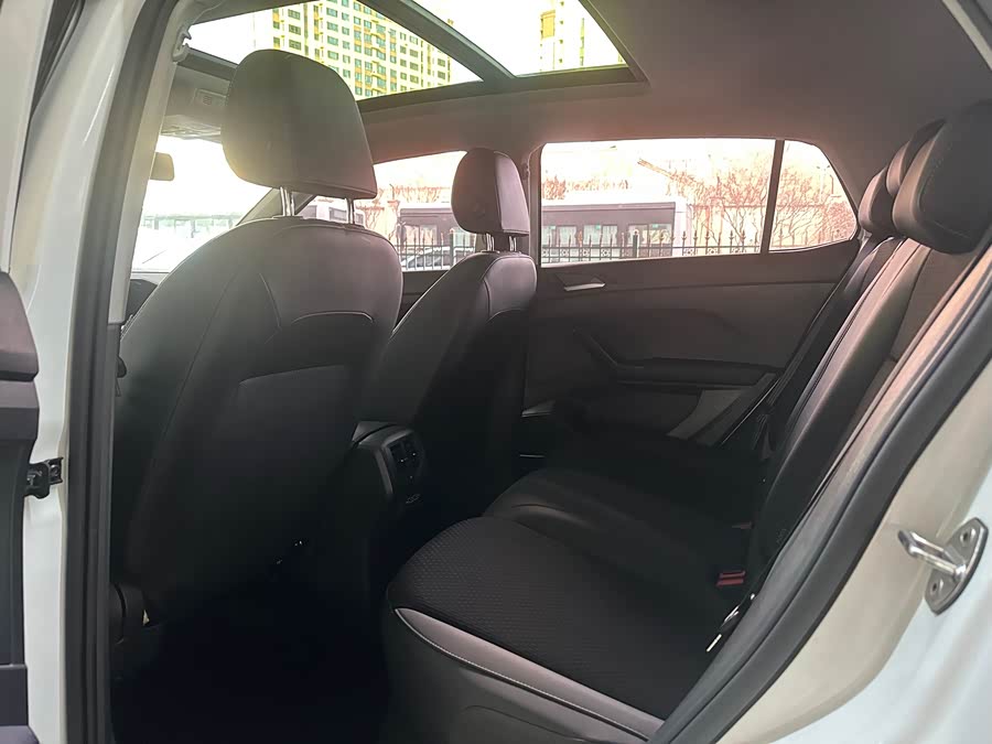 Volkswagen Tacqua 2022 car image #6