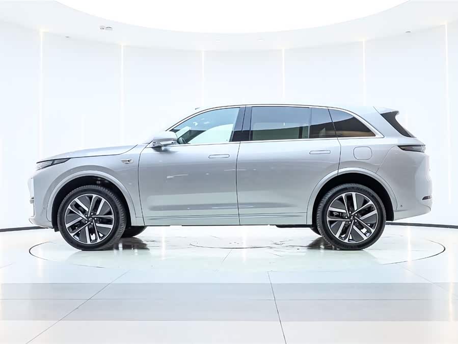 Li L7 2024 صورة سيارة #6