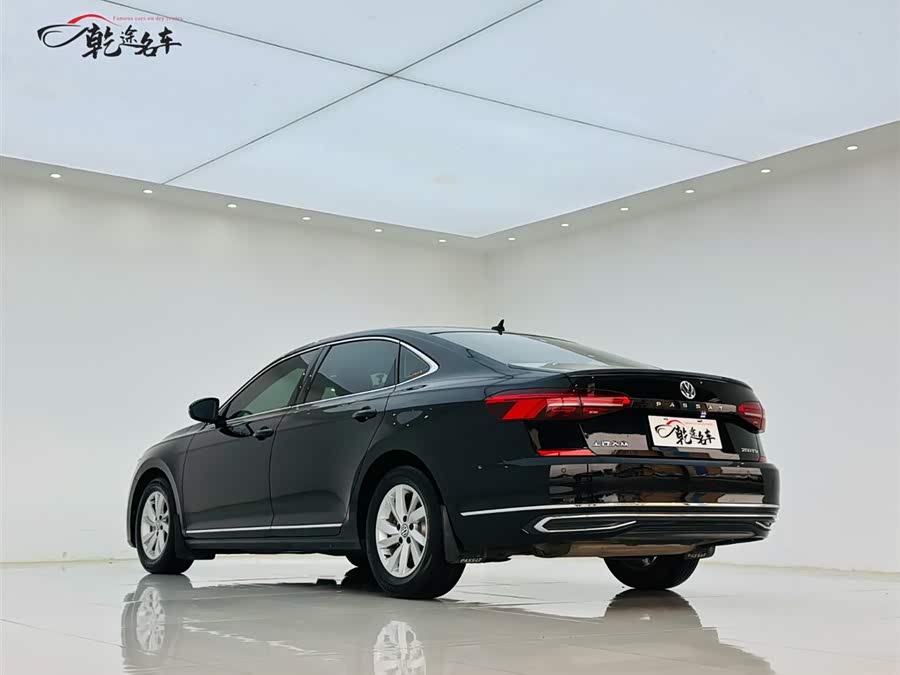 Volkswagen Passat 2020 изображение автомобиля #6