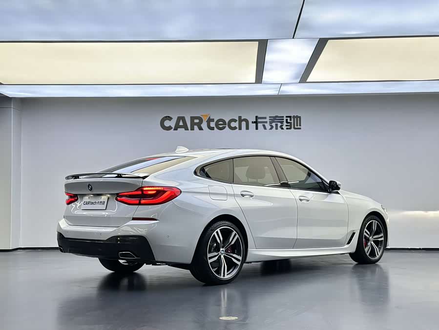 BMW 6 Series GT 2022 immagine di auto #6