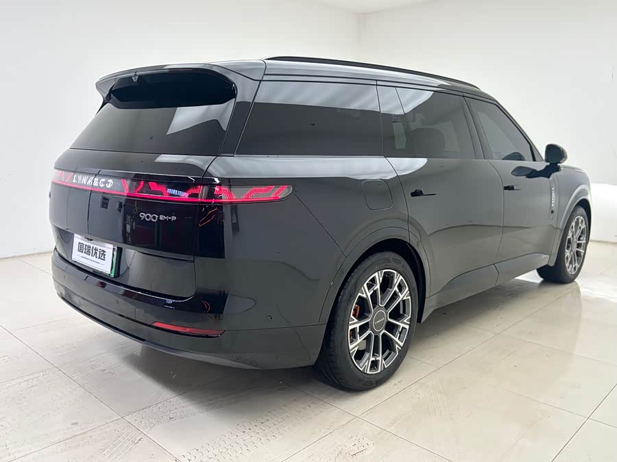 Lynk & Co 900 2025 car image #6