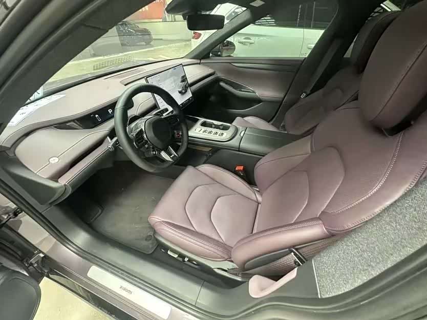 MI SU7 2024 car image #6