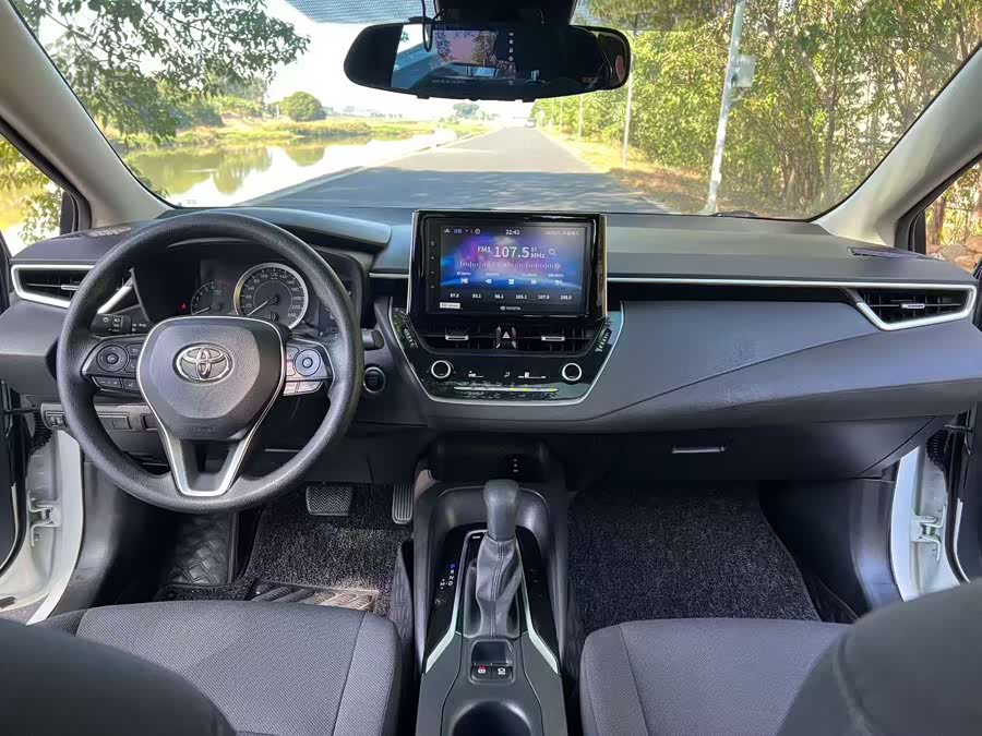 Toyota Corolla 2020 car image #6