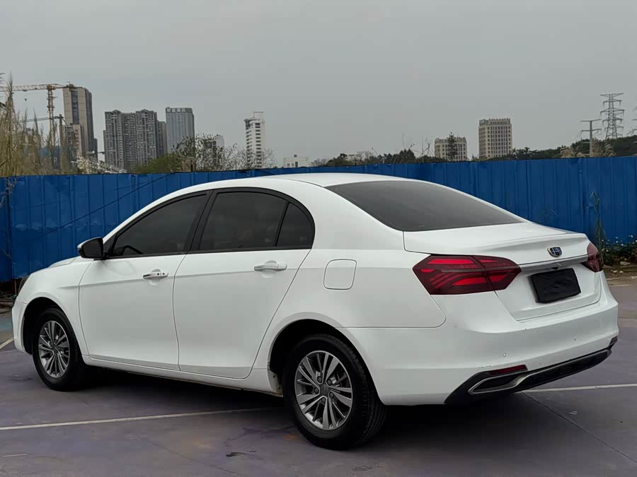 GEELY Emgrand 2019 car image #6