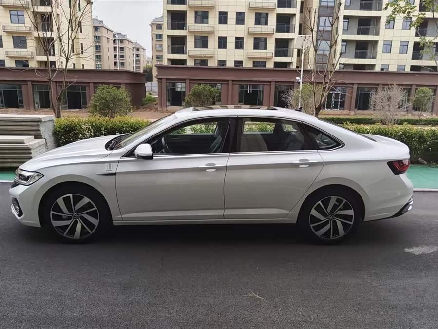 Volkswagen Sagitar 2026 car image #6