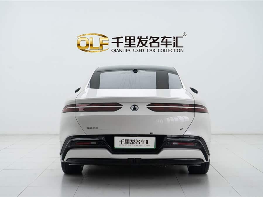 Denza Z9 2024 car image #6