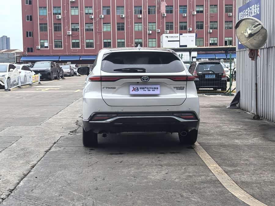 Toyota Venza 2023 car image #6