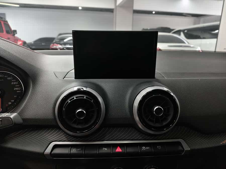 Audi Q2L 2022 imagen de coche #6