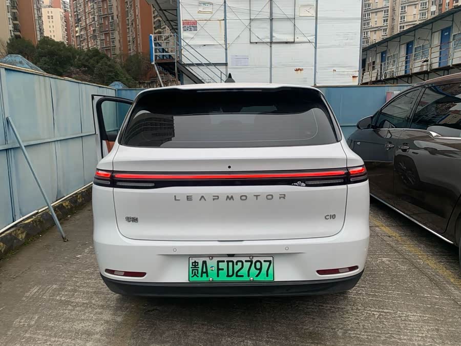 零跑汽车 零跑C10 2024 汽车图片 #6