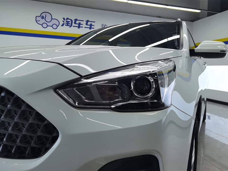 Haval M6 2020 car image #6