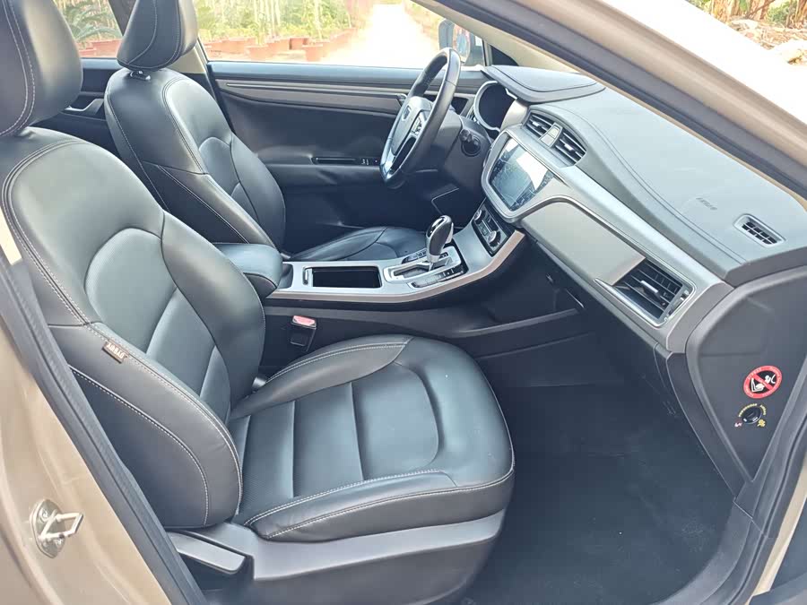 GEELY Emgrand GL 2019 #6 GEELY Emgrand GL 2019 car image #6