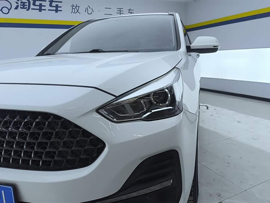 Haval M6 2020 #6 Haval M6 2020 car image #6