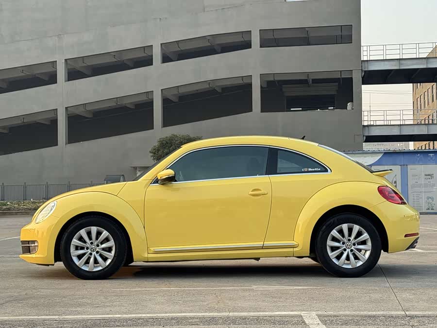 Volkswagen Beetle 2013 immagine di auto #6