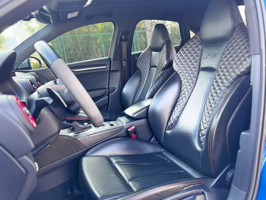 Audi RS 3 2017 imagem de carro #6