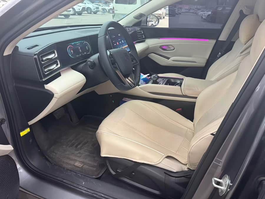 BYD Qin L 2024 car image #6