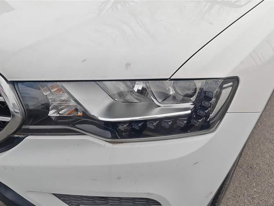 Haval H6 Coupe 2015 изображение автомобиля #6