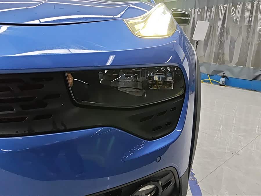 Lynk & Co 02 2019 car image #6