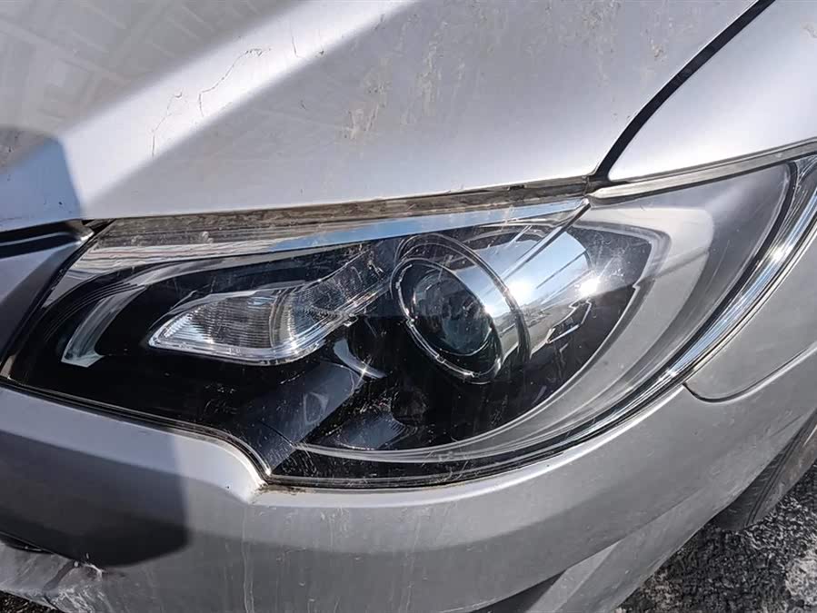 Toyota Corolla (Classic) 2015 car image #6