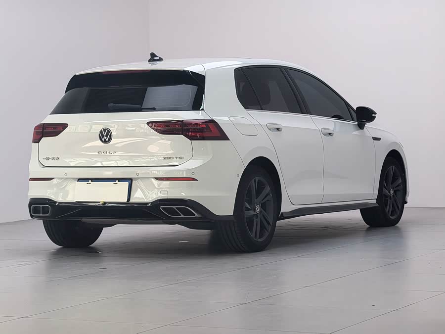 Volkswagen Golf 2021 car image #6