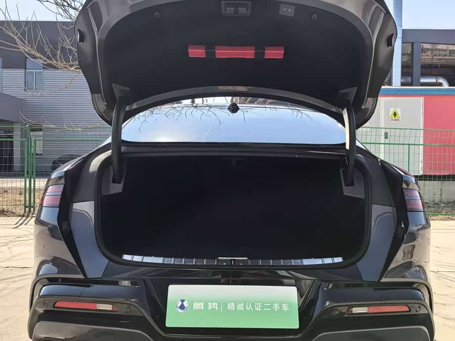 Denza Z9 2024 imagem de carro #6