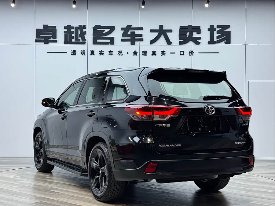 Toyota Highlander 2020 car image #6