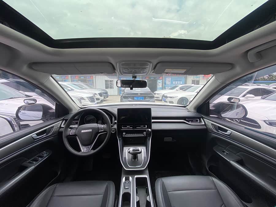 Haval M6 2021 car image #6